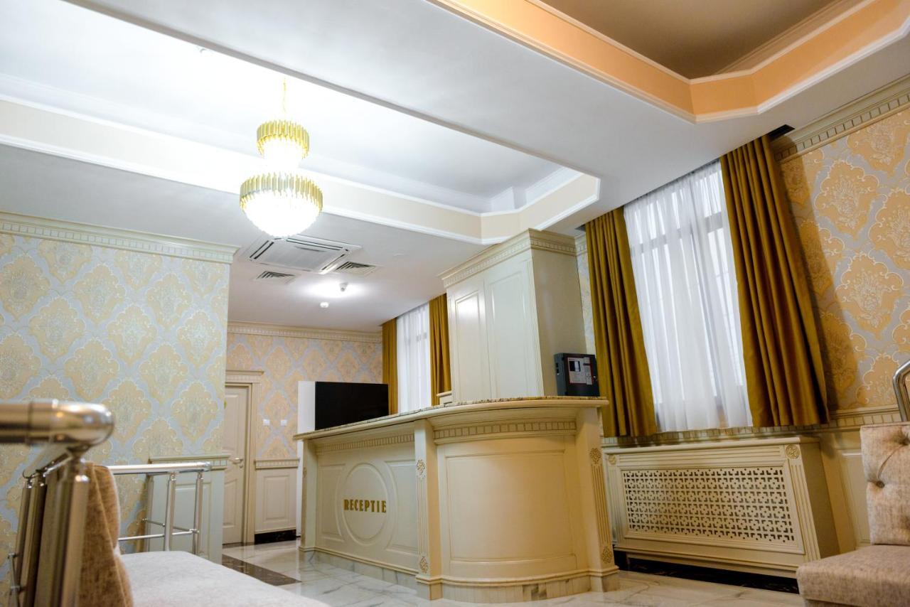 Little Orient Hotel Braila Exterior photo